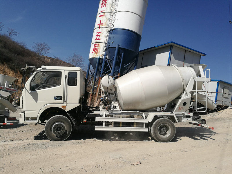 中铁二十五局 山西中部引黄工程中阳项目部 (1).jpg